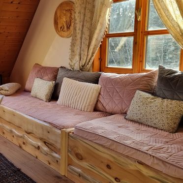 Wohnbereich mit Zusatzbetten, Waldmelodie Hütte, Wiel, Steiermark, Österreich